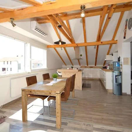 Apartment Gabi Pakostane