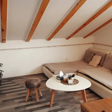 Apartment Gabi Pakostane