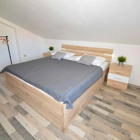 Gabi Apartment